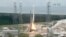 Ракета "Атлас" с зондом "Мавен" к Марсу стартует с космодрома на мысе Канаверал во Флориде