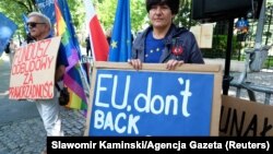 Пресудата дека Уставот на Полска има предност пред правото на ЕУ, дополнително ќе ја оддалечи земјата од западните норми.