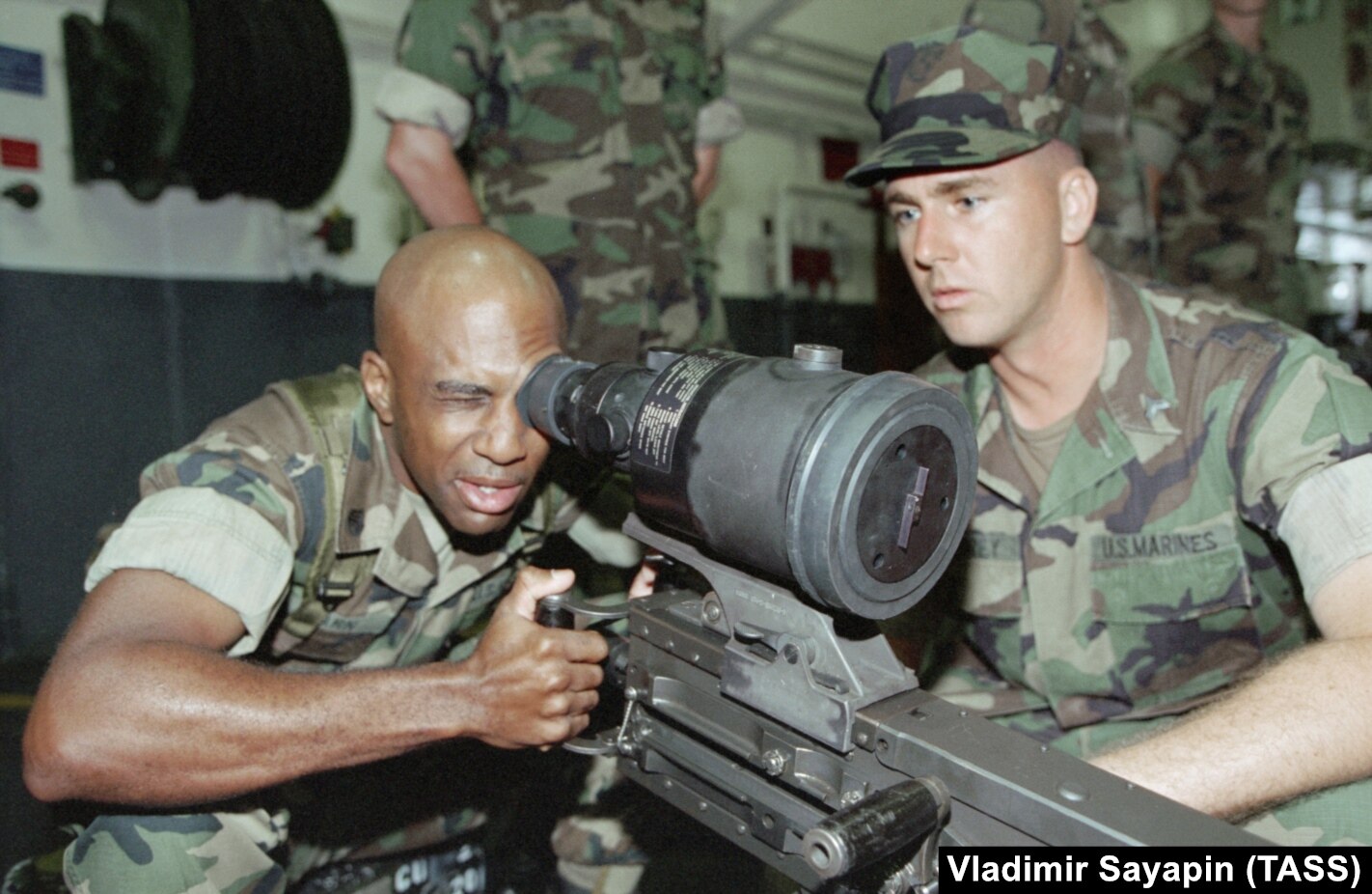 1987 年接受訓練的美國士兵。