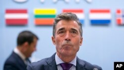 Fostul secretar general al NATO, Anders Fogh Rasmussen, a propus ca Ucraina să se alăture alianței militare, fără teritoriile ocupate de Rusia.