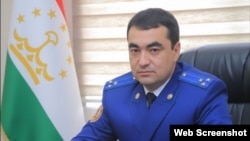 Мурод Муқимзода як сол пеш барои кор дар мақоми додситони ноҳияи Балҷувон ба ин гӯшаи вилояти Хатлон рафта буд