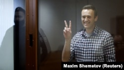 Aleksei Navalny in a Moscow courtroom on February 20