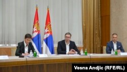 Premijerka Srbije Ana Brnabić, predsednik Aleksandar Vučić i ministar odbrane Nebojša Stefanović na sednici Saveta za nacionalnu bezbednost u Beogradu, 21. septembar