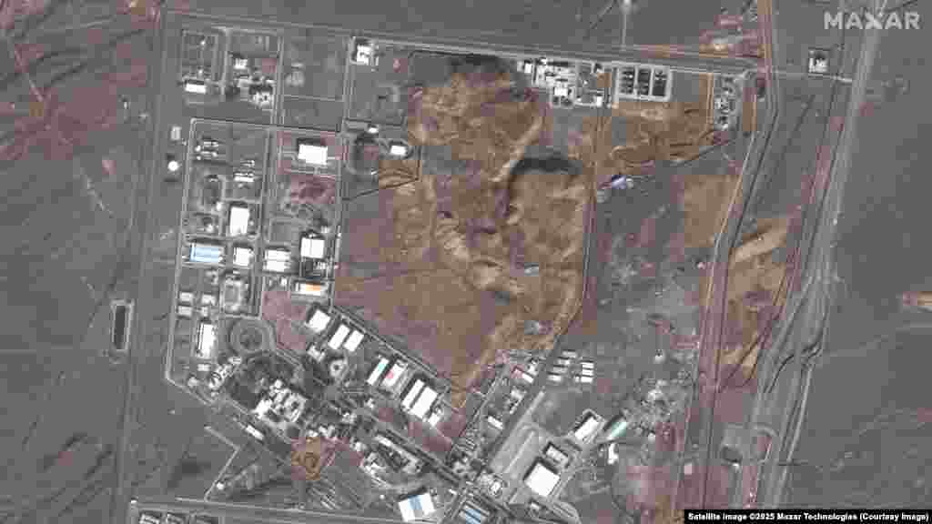 In these satellite images captured by Maxar Technologies, the Natanz nuclear enrichment facility is visible. Image on the left is from January 24, 2025. Image on the right is from June 14, 2025.