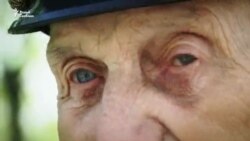 94-гадовы вэтэран штогод вяртаецца з Амэрыкі ў Беларусь у дні перамогі