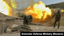 Боевые действия в Карабахе (архивная фотография)