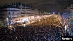 La Paris, pe Champs Elysees, 1 ianuarie 2018