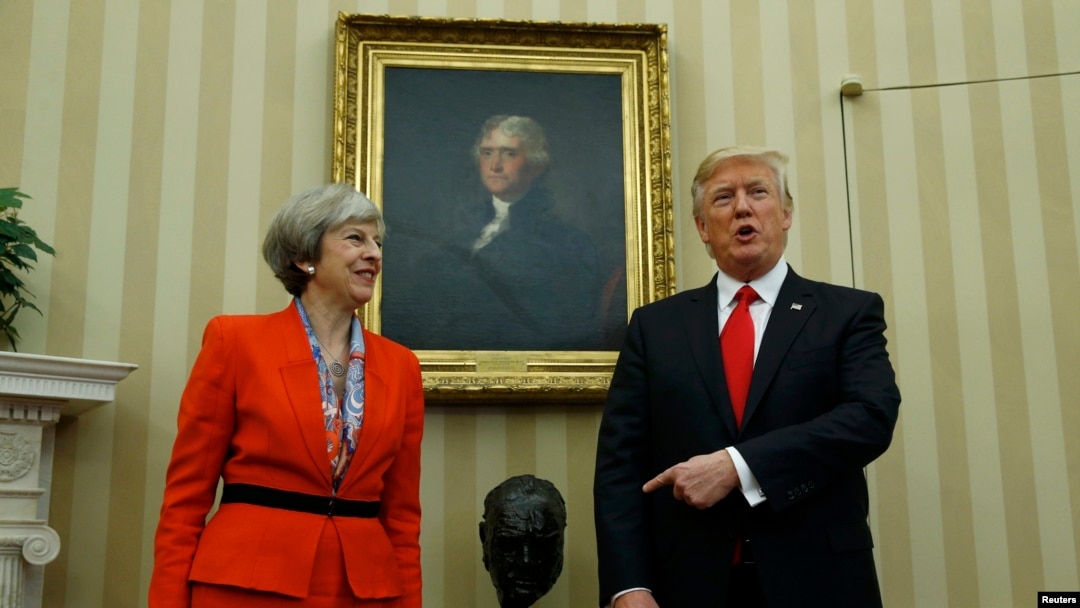 Тереза Мэй и Дональд Трамп (на встрече в Вашингтоне 27 января 2017 года)