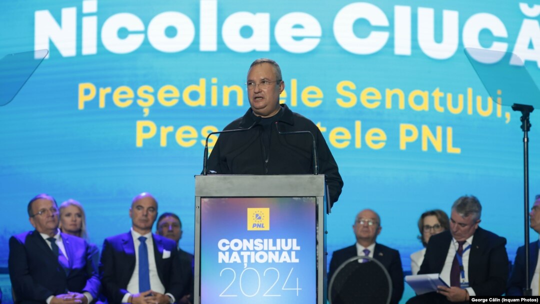 Președintele PNL, Nicolae Ciucă, a ajuns la Consiliul Național cu întârziere. El a venit direct de la Galați, unde au au avut loc inundații masive. 