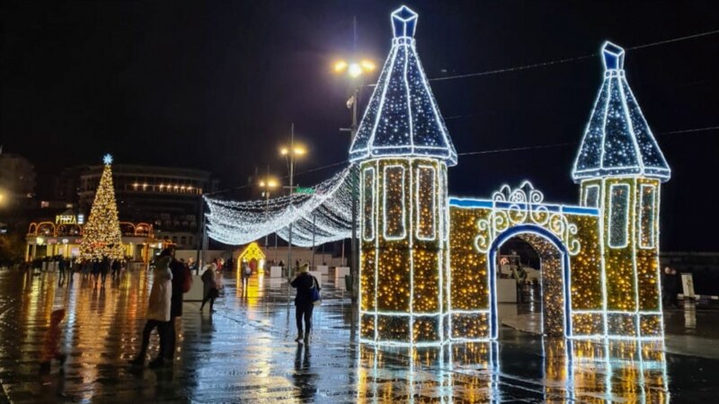 Письма крымчан: Не тот Новый год назвали праздником
