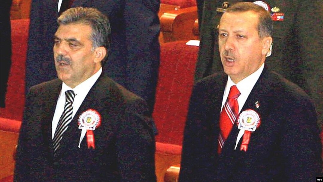 President Obama reached out to Turkish President Abdullah Gul (left) and Prime Minister Recep Tayyip Erdogan for help in the Middle East and Afghanistan.
