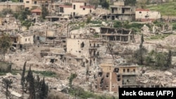 شماری از خانه های که در لبنان در اثر جنگ تخریب شده اند(آرشیف)