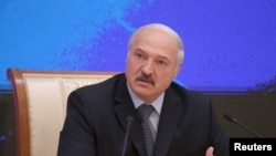 Президент Беларуси Александр Лукашенко на пресс-конференции. Минск, 17 ноября 2016 года.