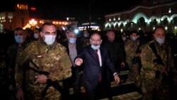 A miniszterelnök mellett és ellen is tüntettek Jerevánban