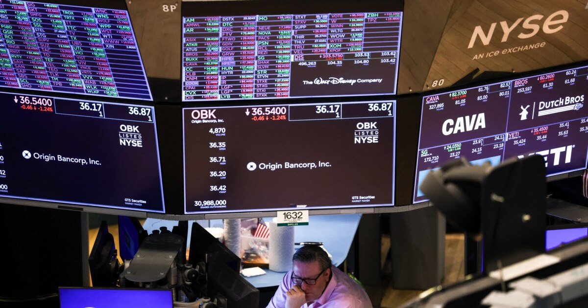 Ринки у США різко зросли, Goldman Sachs відкликав прогноз про рецесію – після нового рішення Трампа Ринки у США різко зросли, Goldman Sachs відкликав прогноз про рецесію – після нового рішення Трампа