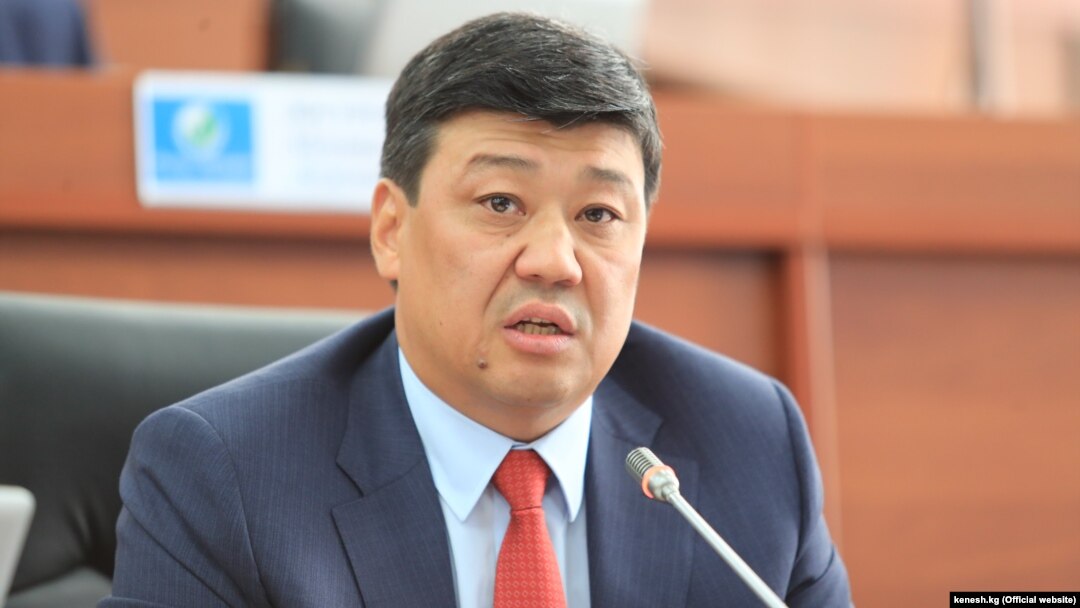 Бакыт Төрөбаев.