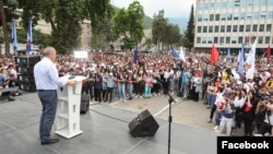 Armenia - Former President Robert Kocharian speaks at an election campaign rally held by his Hayastan alliance in Kapan, administrative center of Syunik province, June 7, 2021.