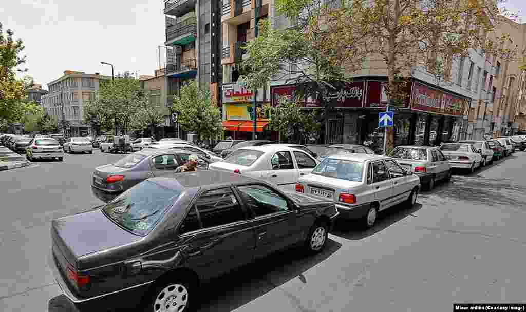 بحران جای پارک در معابر شهرهای بزرگ؛ استفاده بهینه از وسط خیابان برای پارک کردن خودرو