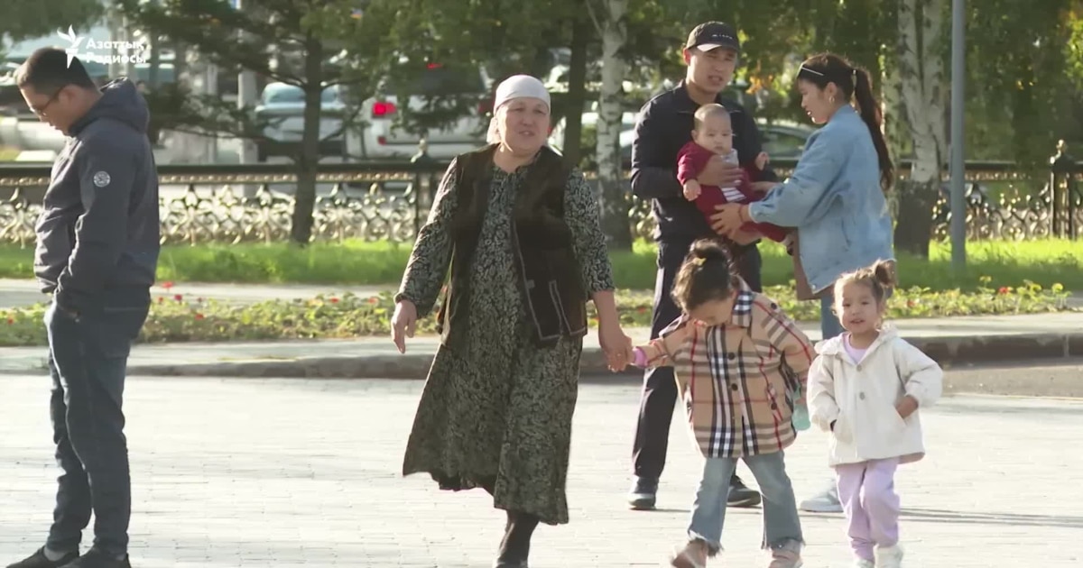 Қарт адам клиентті былғады