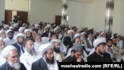 د ننګرهار ولایتي محکمې، د استناف څارنوالي او قومي مشرانو غونډه 