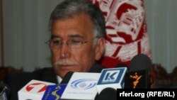 انجنیر نجیب الله اوژن وزیر فواید عامه