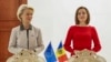 Ursula von der Leyen în timpul vizitei la Chișinău din octombrie 2023, cu președinta R. Moldova, Maia Sandu. 