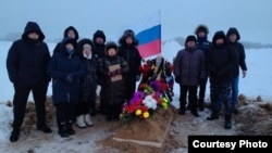 Похороны Альберта Ардеева на арктическом острове Колгуев