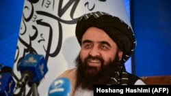 Ооганстан. Амир Хан Муттаки, "Талибан" өкмөтүнүн тышкы иштер министринин милдетин аткаруучу.