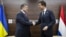 Ілюстраційне фото. Президент Порошенко та прем'єр-міністр Нідерландів Марк Рютте