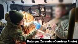 «Армія – це орден, ти там перебуваєш 24/7 і виконуєш різні завдання в будь-який час» – парамедикиня ЗСУ Катерина Зарембо