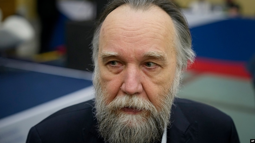 Александр Дугин