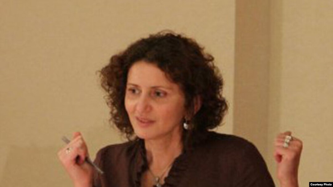 Фатима Тлисова, одна из активисток черкесского движения за рубежом весной нынешнего года приезжала в Тбилиси, чтобы подписать прошение в грузинский парламент о признании геноцида