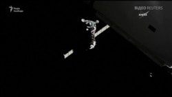 Відео прибуття американських і російського астронавтів на МКС