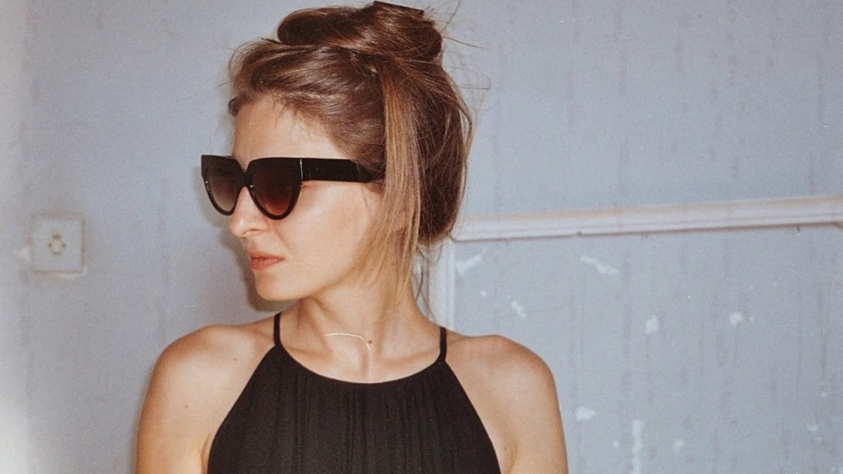 След 15 години снимане на реклами тя скача директно в