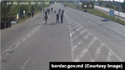 Imagine de pe o cameră a Poliției de Frontieră la punctul Palanca-Maiaki-Udobnoe, luată la scurt timp după atacul rusesc 