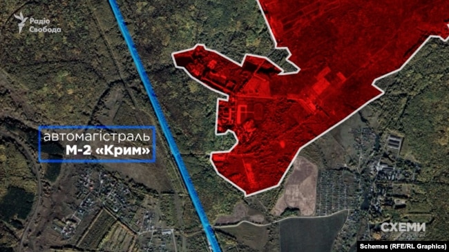 Një imazh satelitor duket se tregon një terren trajnimi të paratrupave, i njohur si Krym (Krime).