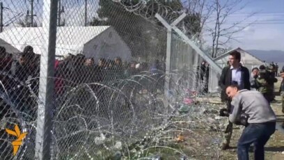 Ограничен проток на бегалци на јужната граница