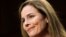 Amy Coney Barrett, az Egyesült Államok Legfelsőbb Bíróságába jelölt bíró meghallgatásának második napján a szenátus igazságügyi bizottsága előtt, a washingtoni Capitol Hillen, 2020. október 13-án.