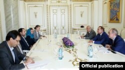 Armenia - Prime Minister Hovik Abrahamian and Energy Minister Yervand Zakharian meet with Ali Salehabadi, managing director of Export Development Bank of Iran, Yerevan, 28Jul2015.