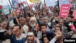 Mbështetës të rebelëve Huthi në Sana të Jemenit. Fotografi ilustruese nga arkivi. 