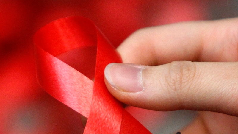 Trembëdhjetë raste të reja me HIV/AIDS në Kosovë