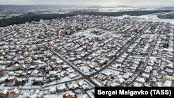 Первый снег в первый день зимы: заснеженные окрестности Симферополя (фотогалерея)