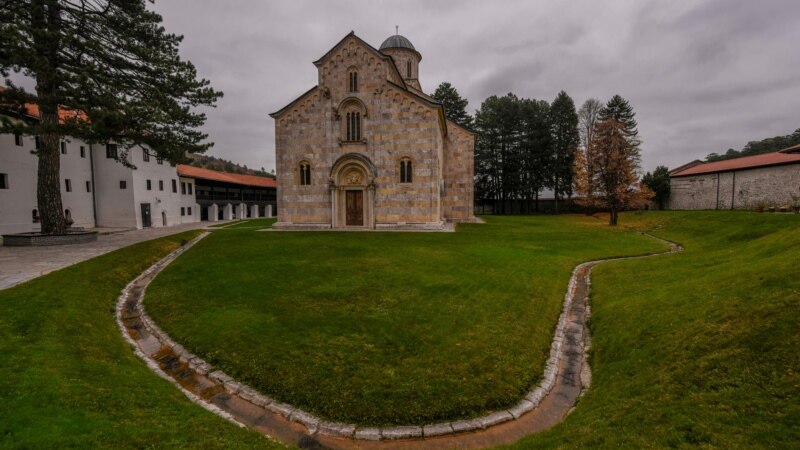 Manastiri i Deçanit midis pushtetit gjyqësor dhe atij ekzekutiv 