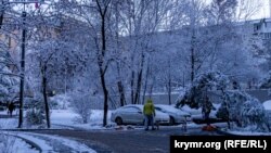 Сніг у Сімферополі, 1 грудня 2021 року