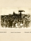 Manifestanți și soldați participanți la Marea Adunare de la Alba Iulia, 1 Decembrie 1918. Una din cele numai cinci fotografii originale. Biblioteca Centrală Universitară Cluj. 