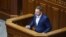 Міністар унутраных спраў Украіны Дзяніс Манастырскі выступае ў Вярхоўнай Радзе, архіўнае фота