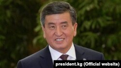 Сооронбай Жээнбеков.