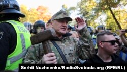 Під час суперечок біля пам’ятника Ватутіну, Київ, 14 жовтня 2018 року