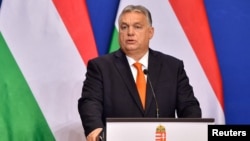 In his annual international news conference on December 21, Orban said the corruption scandal currently engulfing the bloc's legislature had cast doubts over its credibility, and he said he supports dissolving the body in its current form.