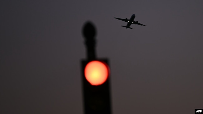 Vaşinqtonda Ronald Reyqan adına Milli Hava Limanı